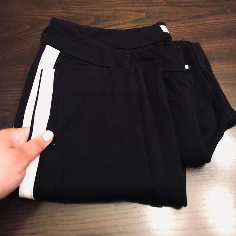 Old Navy Diva pants! Worn maybe twice, size 14